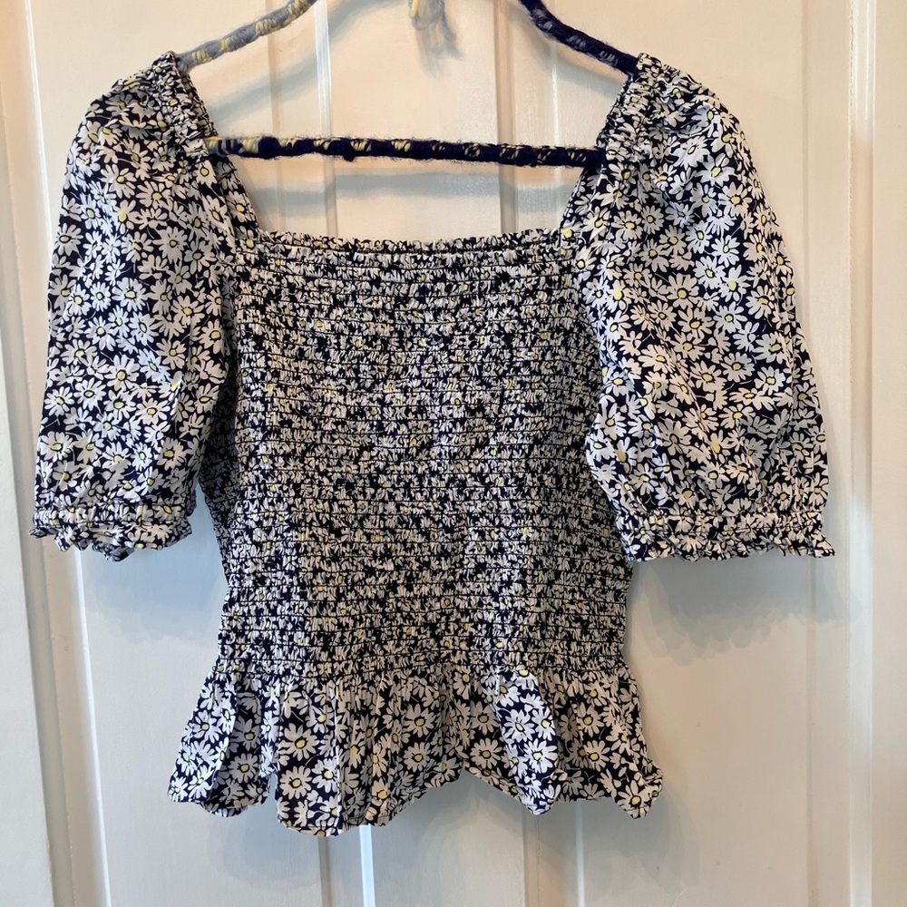 J. Crew Navy Floral Smocked Puff Sleeve Crop Top size S - Picture 5 of 12